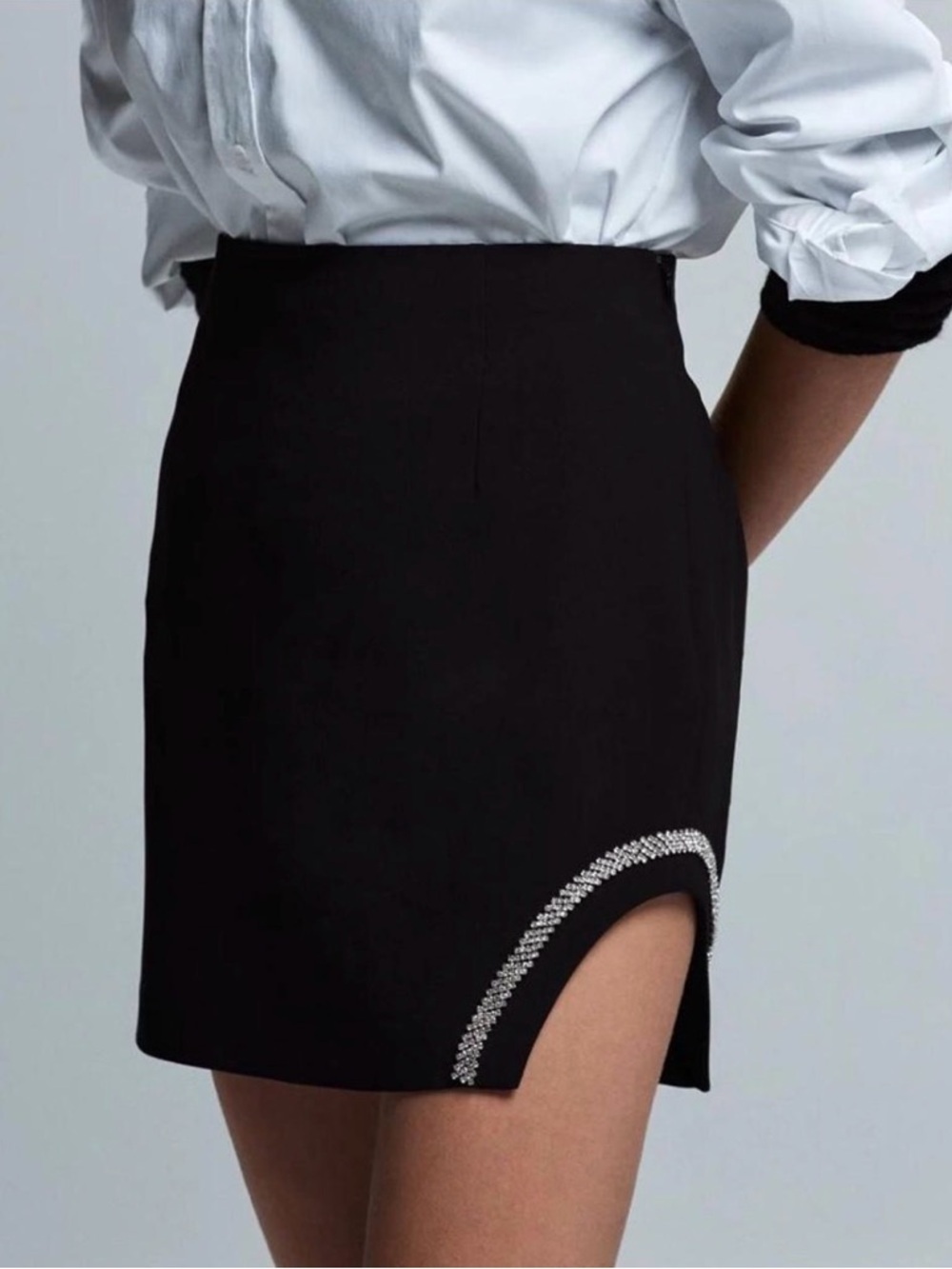 Zara Black Jeweled Rhinestone Embellished Slit Zipper Mini Pencil Skirt Size XS